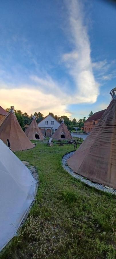 Kuckunniwi Tipidorf Hotel Tauche Luaran gambar